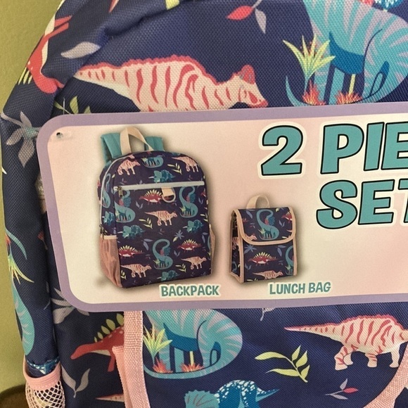 🎒DINOSAUR BACKPACK W/ MATCHING LUNCH BAG. - Picture 2 of 11